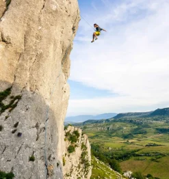Click Up Violet - Assurage | Climbing Technology