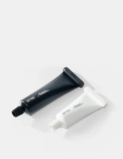 Tubes Dentifrices Reutilisables X2 Black / White - Hygiene Du Voyageur | Matador